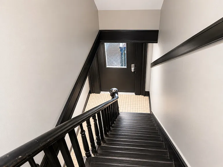 4 N Bleeker St #4 — Photo 24
