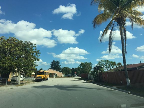 5th image of 4533 NW 190th St