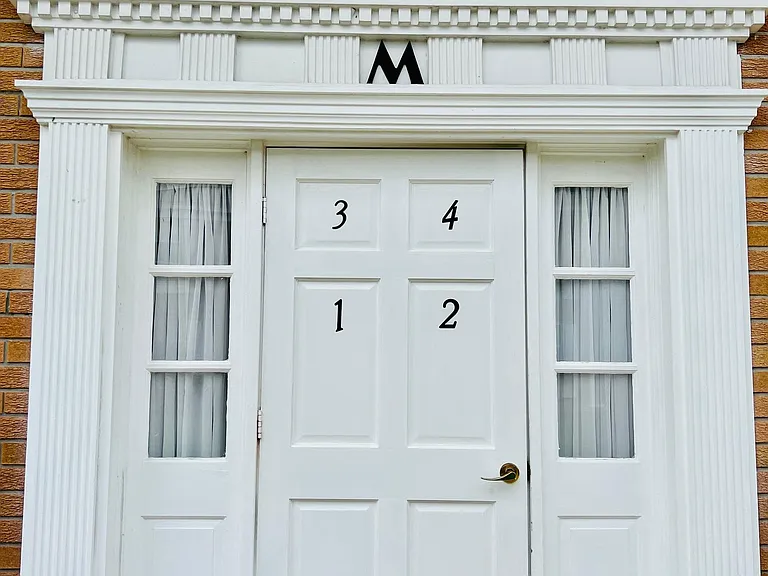 ENTRANCE TO BUILDING