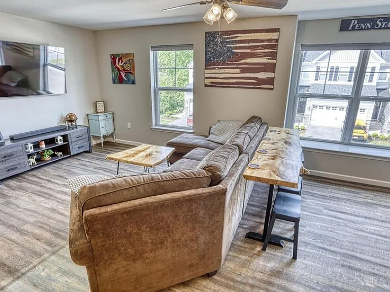 15 Woods Dr — Photo 3