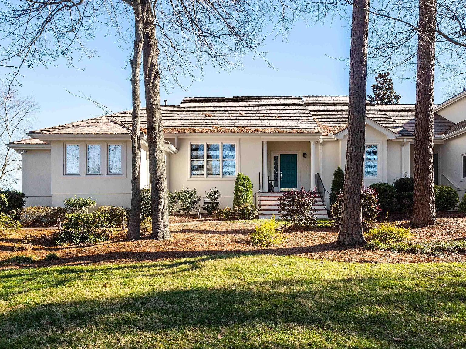748 Crabtree Crossing Pkwy, Cary, NC 27513 Zillow