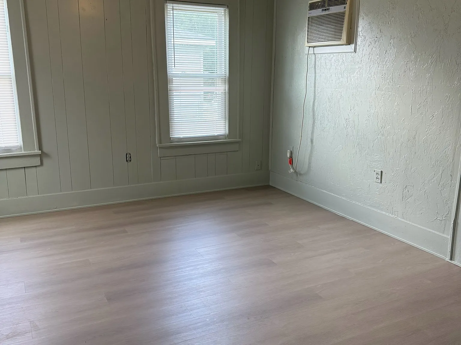 1 bed, 600 sqft, $700 — Photo 3
