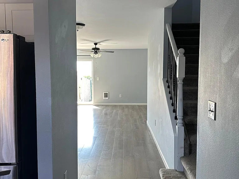 3219 Sumac St #7 — Photo 4