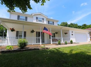 114 Elizabeth Way, South Point, OH 45680