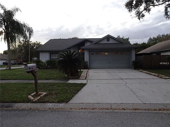 2nd image of 1418 Tiverton Dr