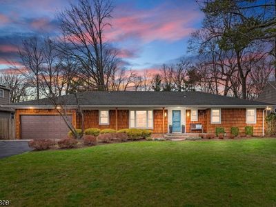 627 Mountain Dr, South Orange, NJ, 07079
