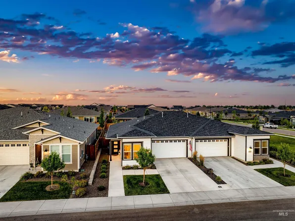 12136 S Glory Ln, Kuna, ID 83634