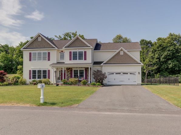 65 Haywood Ln