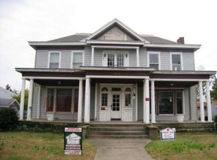 310 Park St, Metropolis, IL 62960