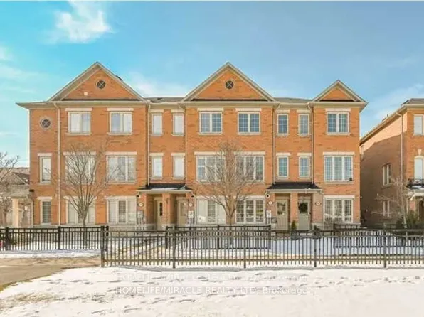 45 Peach Dr, Brampton, ON L6R 0W6