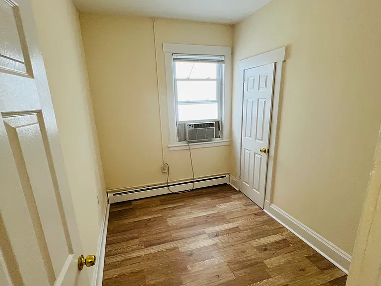 31 Elm St #31C — Photo 5