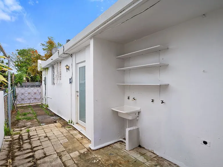 Urb Crown Hills 127 Calle Carite — Photo 35