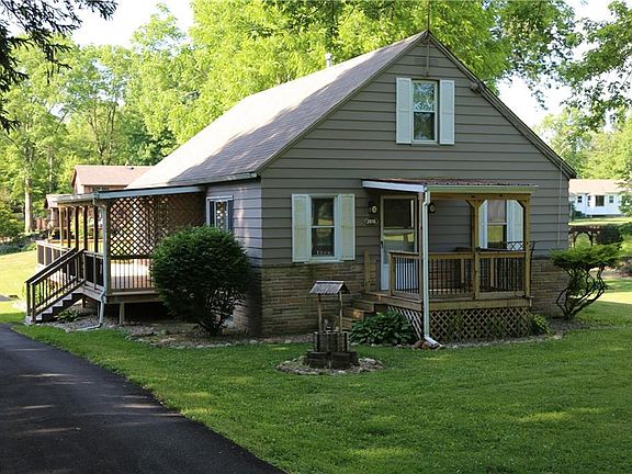 3rd image of 3010 Woodland Pl