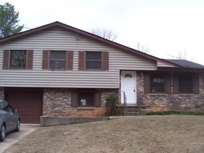 957 Scott Rd, Riverdale, GA, 30296