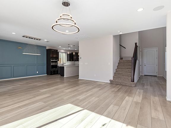 5th image of 3555 E Louise Dr