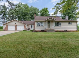 641 E Neuman Rd, Pinconning, MI 48650