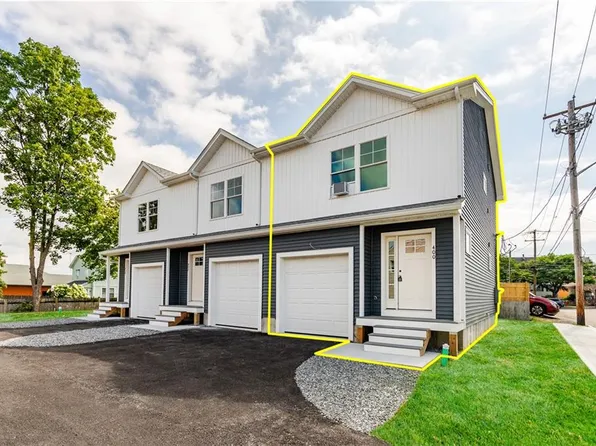 400 Juniper St Unit C, East Providence, RI 02914