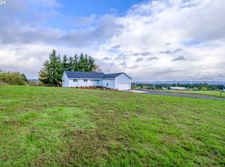 15305 Oakdale Rd, Dallas, OR 97338