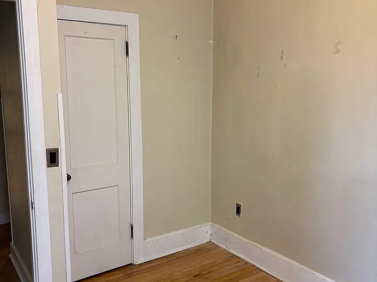 1565 New Scotland Rd #205 — Photo 13