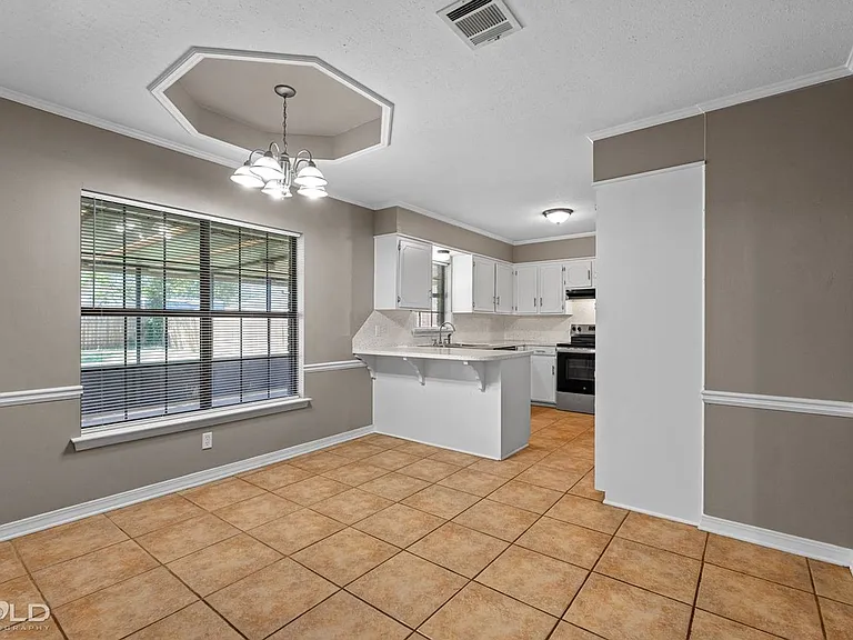 2542 Spruce Dr — Photo 28