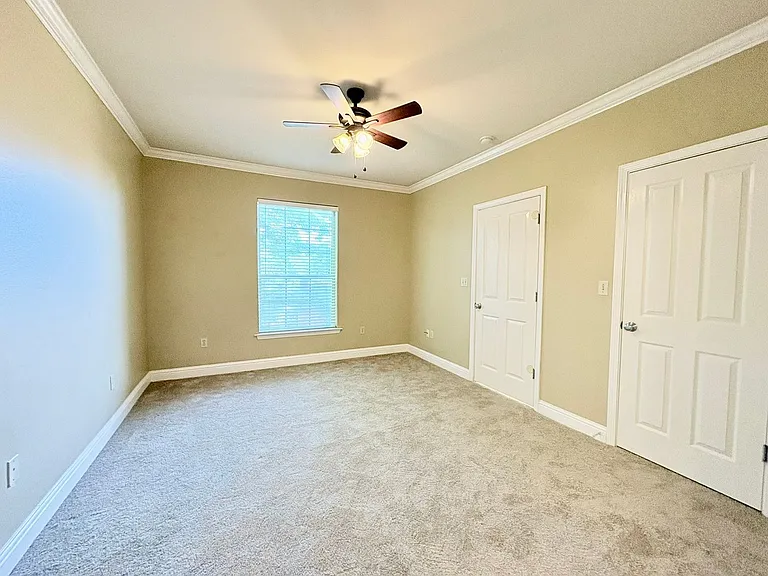 4441 Burbank Dr #108 — Photo 11