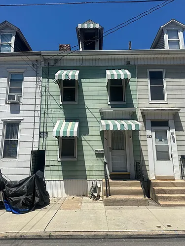 151 Arch St Photo 1