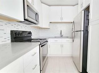 930 North 14th Court, Hollywood, FL 33020