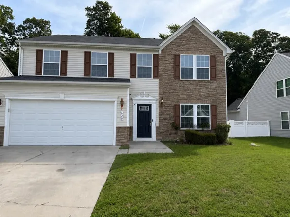 620 Leonard Ln, Newport News, VA 23601