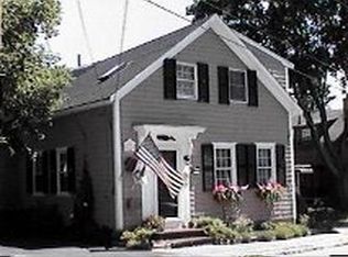 4 Phillips St, Salem, MA 01970