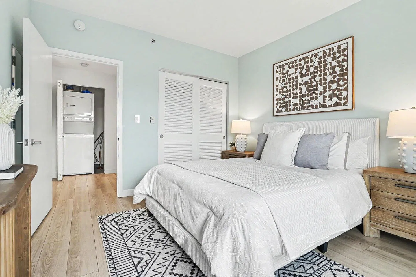260 King St Unit 555 - Photo 11