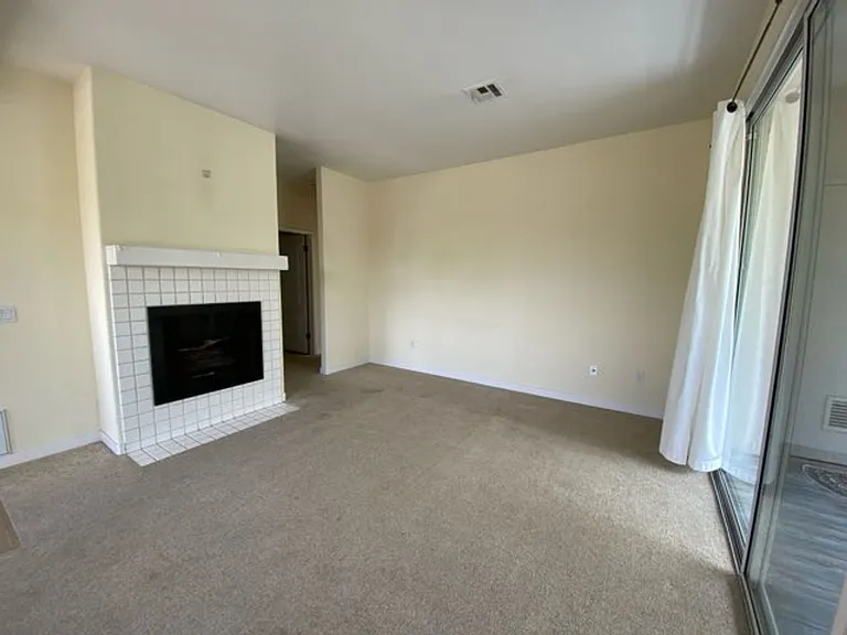 3613 Bernwood Pl #92 — Photo 2