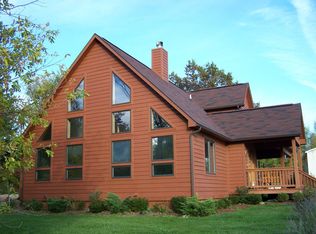 155 S Hurd Rd, Oxford, MI 48371