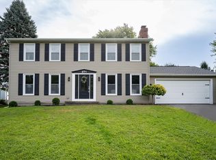 271 Applewood Dr, Rochester, NY 14612