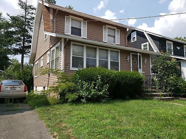 1st image of 179 Hollywood Ave