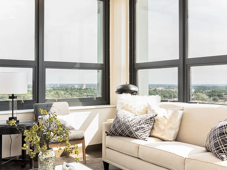 Liberty Tower Residences — Photo 18