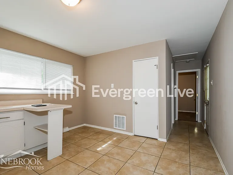 4 Blanchette Dr — Photo 5