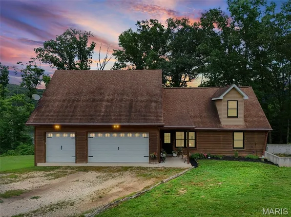 8578 Cedar Trl, Pevely, MO 63070