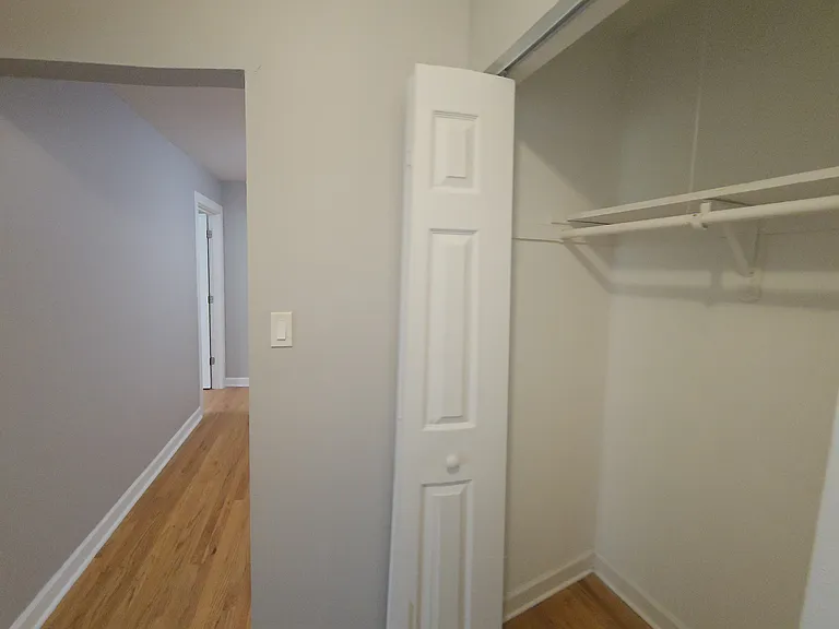 6211 N Kenmore Ave #502 — Photo 10