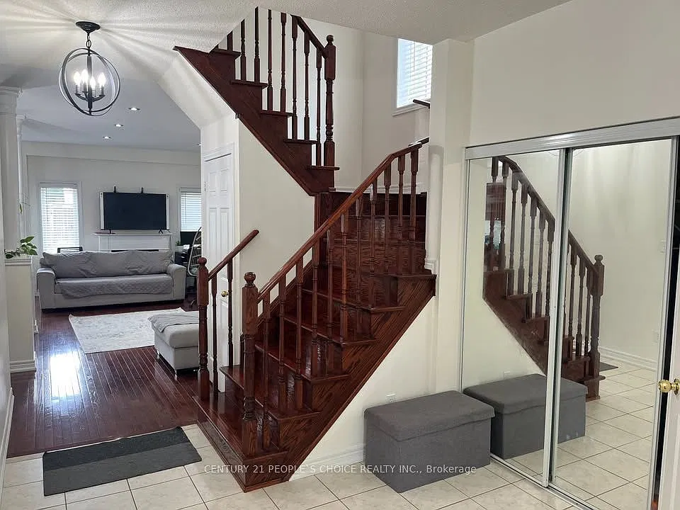 3 bed, $3,500 — Photo 3
