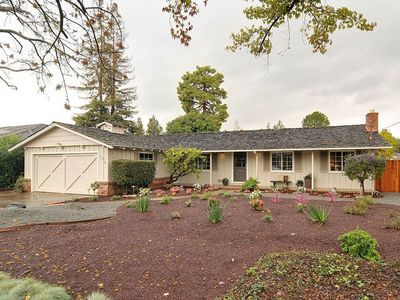 698 Benvenue Ave, Los Altos, CA, 94024