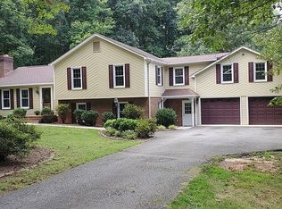 1886 Great Oak Rd, Forest, VA 24551