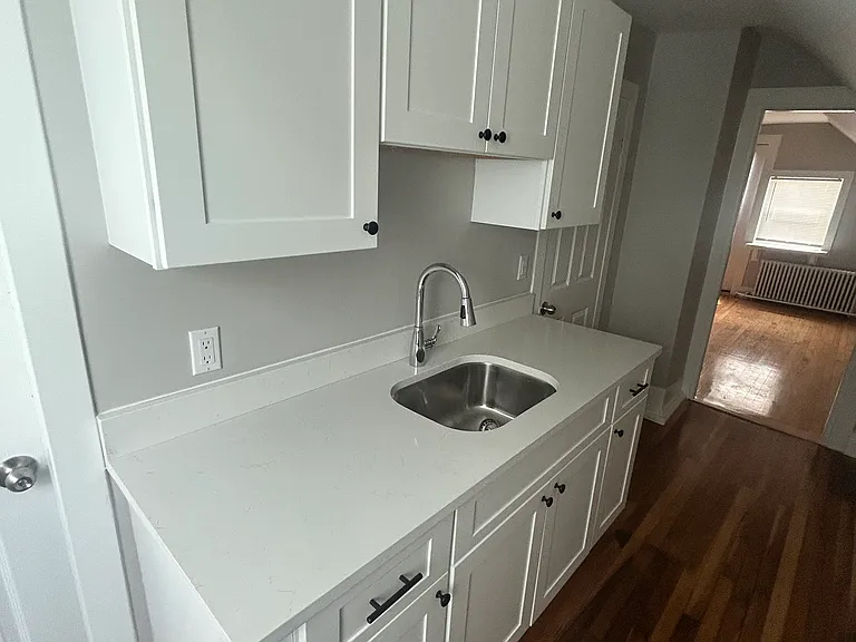 21 Wall St #3A — Photo 9