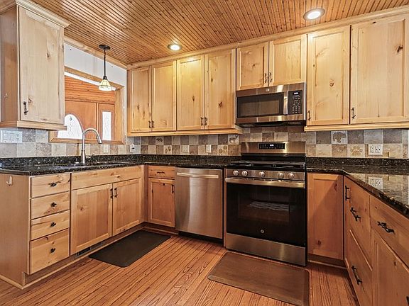 5th image of 2390 State Highway 17