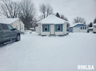 1385 Clark St, Galesburg, IL 61401