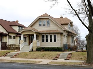 3348 S 9th Pl, Milwaukee, WI 53215