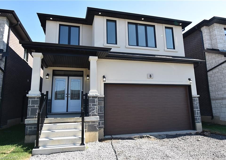 1st image of 8 Dunlop Rd