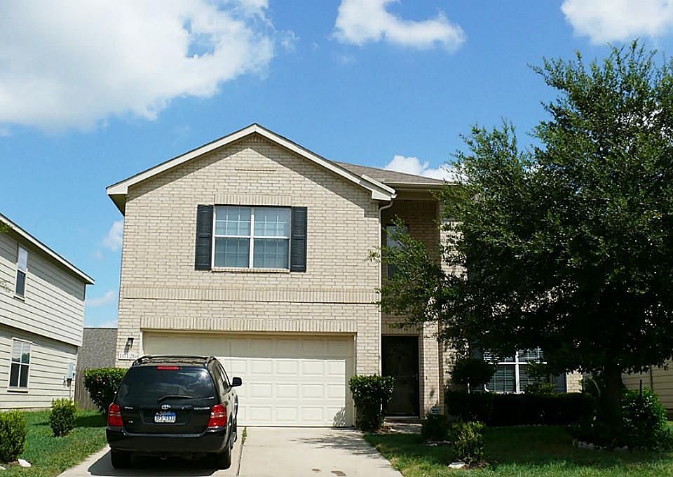 1st image of 16126 Crooked Arrow Dr