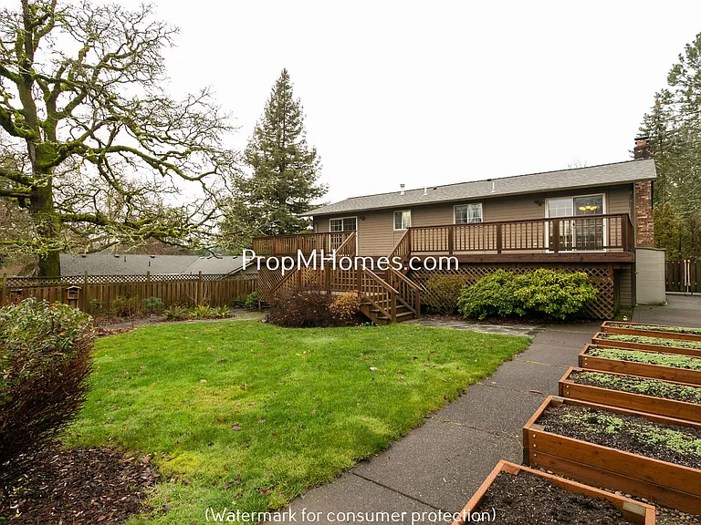 16524 SE Gordon St — Photo 26