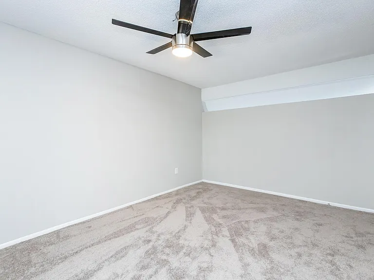 Wymore 360 Apartments — Photo 98
