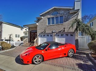 63 Dexter Ave, Staten Island, NY 10309